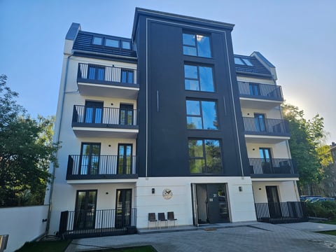 Mehrfamilienhaus